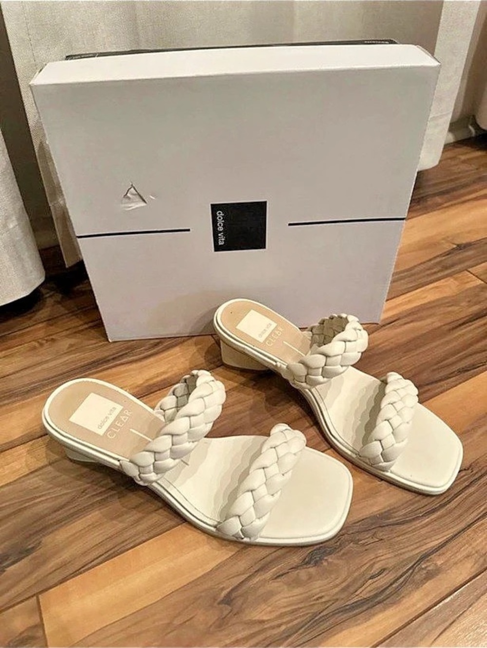 Dolce Avara Braided Slide Sandals in Cream US 8.5 Like New